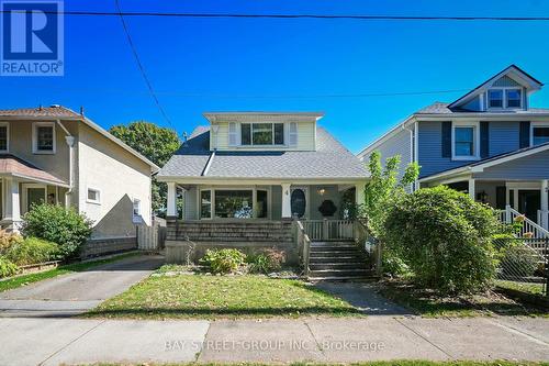 4 HAIG STREET  St. Catharines (Haig), ON L2R 6K7