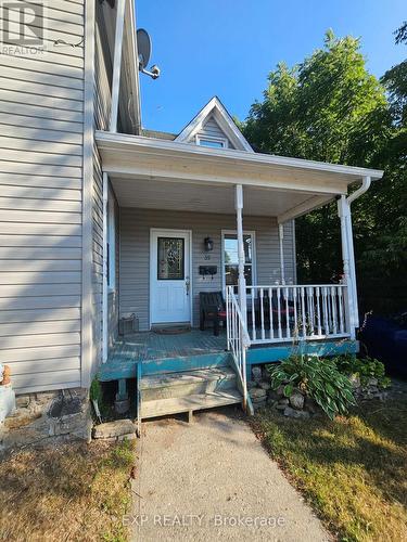 33-35 Havelock Street, Brockville, ON - Outdoor