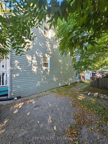 33-35 Havelock Street, Brockville, ON - Outdoor