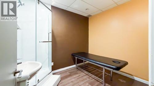 8263 Oak Street, Vancouver, BC 