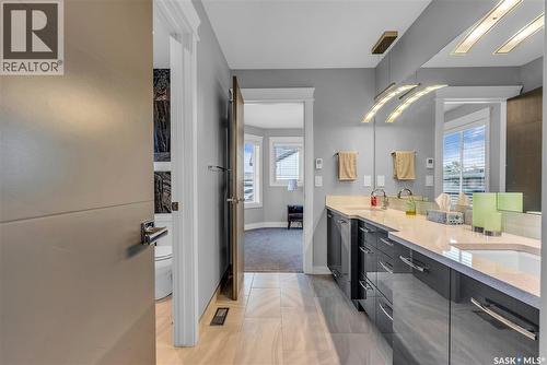 559 Atton Lane, Saskatoon, SK - Indoor Photo Showing Bathroom