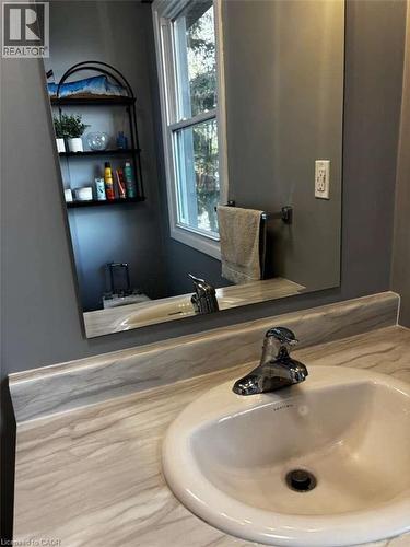 6942 Barrisdale Drive, Mississauga, ON - Indoor Photo Showing Bathroom