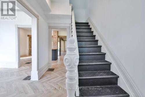 1998 Old Barrie Road E, Oro-Medonte, ON - Indoor Photo Showing Other Room