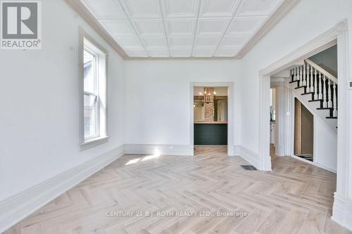 1998 Old Barrie Road E, Oro-Medonte, ON - Indoor Photo Showing Other Room