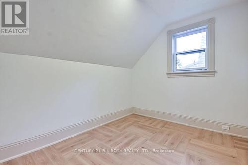 1998 Old Barrie Road E, Oro-Medonte, ON - Indoor Photo Showing Other Room