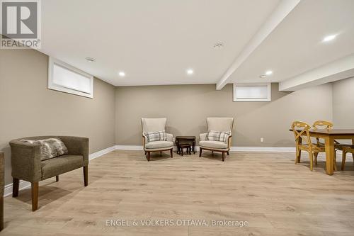 6 Foothills Drive, Ottawa, ON 