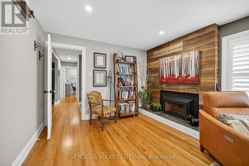 6 Foothills Drive, Ottawa, ON 