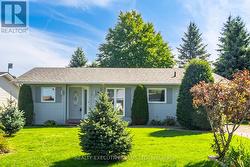 3 HICKORY COURT  New Tecumseth, ON L0G 1W0