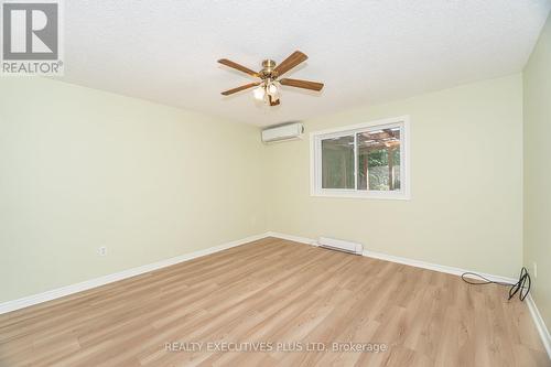 3 Hickory Court, New Tecumseth, ON - Indoor Photo Showing Other Room