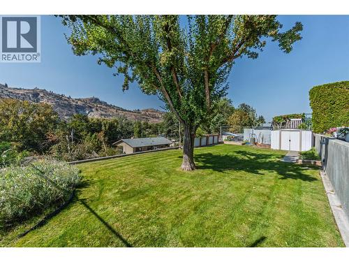 323 Riesling Place, Oliver, BC - Outdoor