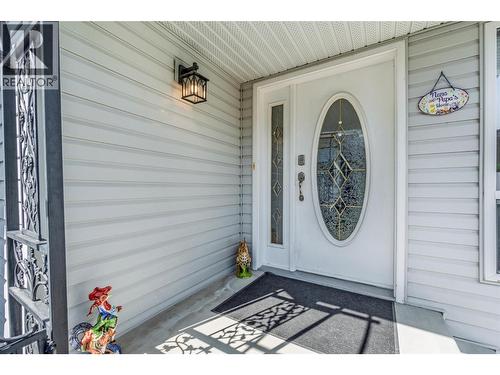 323 Riesling Place, Oliver, BC - Outdoor With Exterior