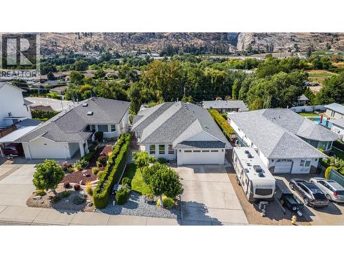 323 Riesling Place, Oliver, BC - Outdoor