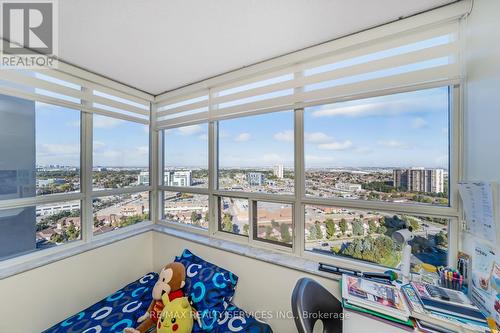 2209 - 30 Malta Avenue, Brampton, ON - Indoor