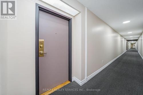 2209 - 30 Malta Avenue, Brampton, ON - Indoor Photo Showing Other Room