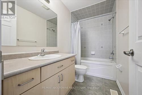 2389 Coho Way, Oakville, ON - Indoor Photo Showing Bathroom