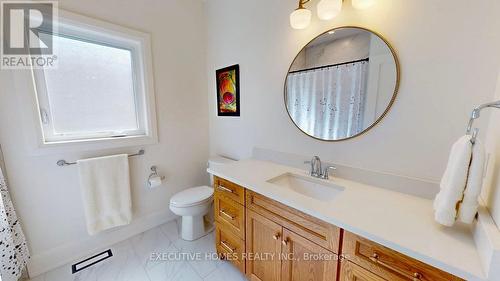 214 Irishwood Lane, Brockton, ON - Indoor Photo Showing Bathroom