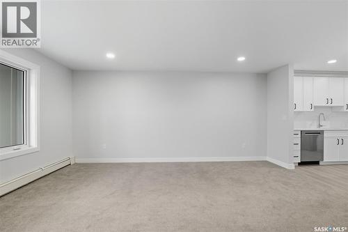 208 318 108Th Street W, Saskatoon, SK - Indoor Photo Showing Other Room