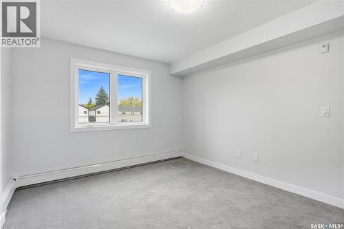 208 318 108Th Street W, Saskatoon, SK - Indoor Photo Showing Other Room