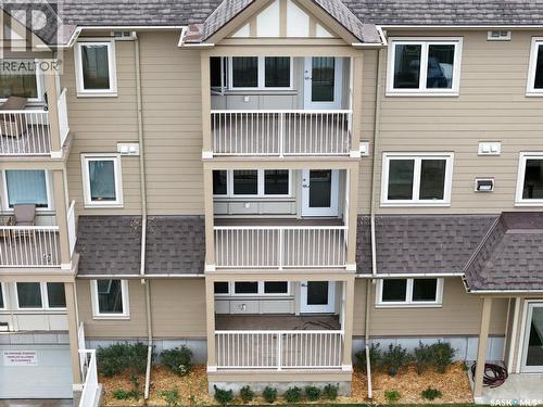 208 318 108Th Street W, Saskatoon, SK -  With Facade