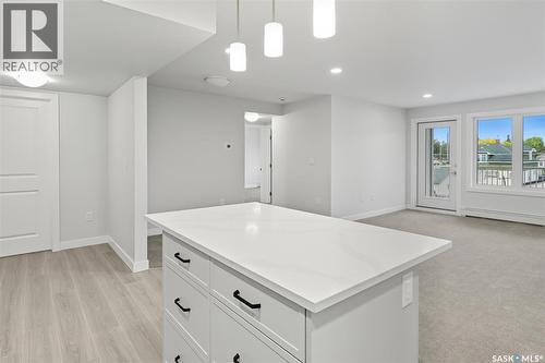 208 318 108Th Street W, Saskatoon, SK - Indoor