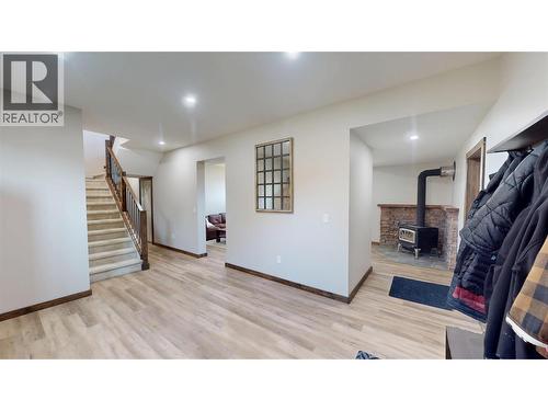 7229 3/93 Highway, Cranbrook, BC - Indoor Photo Showing Other Room