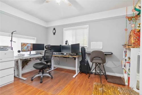 625 Baker St, Saanich, BC 