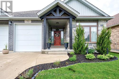 70 Gerber Drive, Perth East (Milverton), ON - Outdoor With Facade