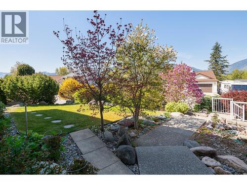 304 Dugan Street, Creston, BC - Outdoor