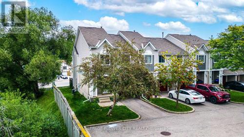16 - 365 Pioneer Drive, Kitchener, ON - Outdoor