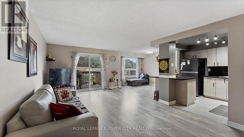 16 - 365 Pioneer Drive, Kitchener, ON - Indoor