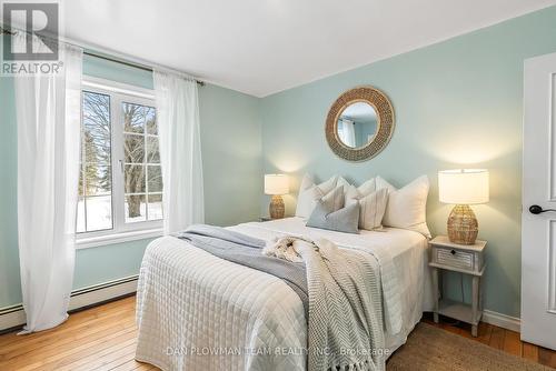 1902 Concession 9 Road, Clarington, ON - Indoor Photo Showing Bedroom
