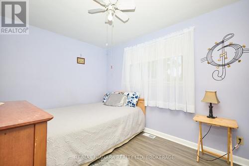 Bedroom #2 - 316 Bowen Road, Fort Erie (Central), ON - Indoor Photo Showing Bedroom