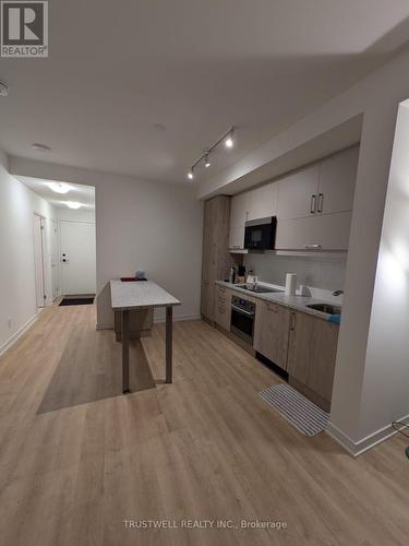 B605 - 292 Verdale Crossing, Markham, ON - Indoor Photo Showing Other Room