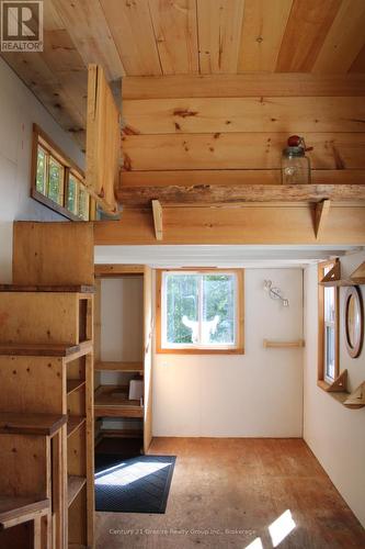 1295 Binscarth Trail, Dysart Et Al (Guilford), ON - Indoor Photo Showing Other Room