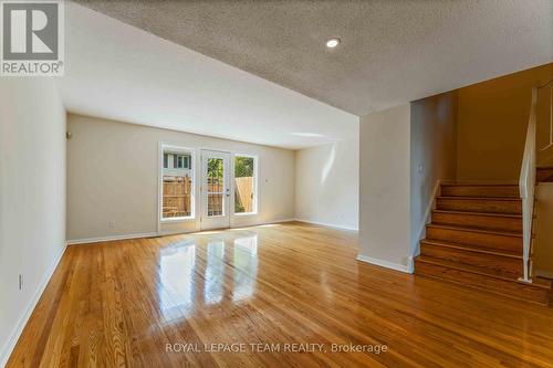 2664 Draper Avenue, Ottawa, ON - Indoor Photo Showing Other Room