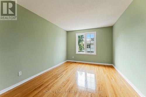 2664 Draper Avenue, Ottawa, ON - Indoor Photo Showing Other Room