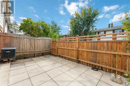 2664 Draper Avenue, Ottawa, ON - Outdoor