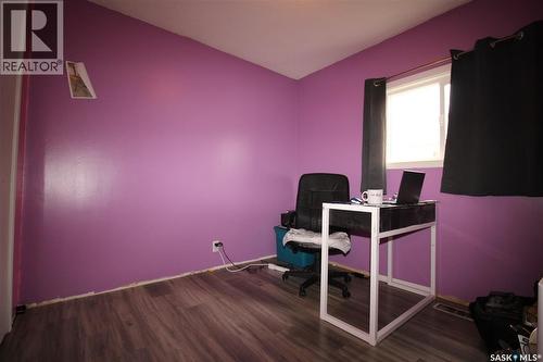 138 Redcoat Drive, Eastend, SK - Indoor