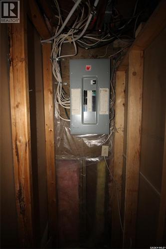 138 Redcoat Drive, Eastend, SK - Indoor Photo Showing Basement