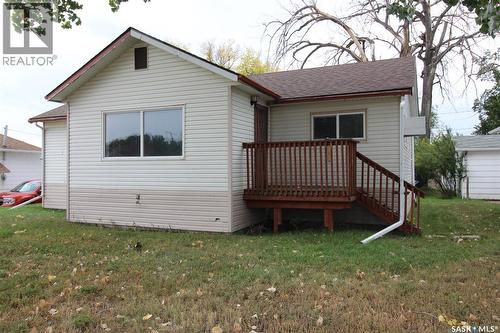 138 Redcoat Drive, Eastend, SK - Outdoor With Exterior