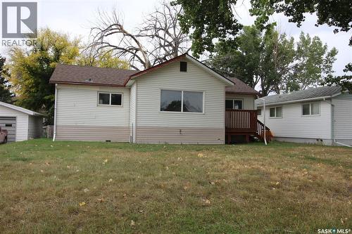138 Redcoat Drive, Eastend, SK - Outdoor With Exterior