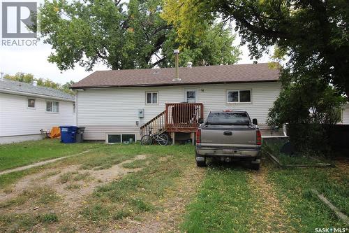 138 Redcoat Drive, Eastend, SK - Outdoor With Exterior