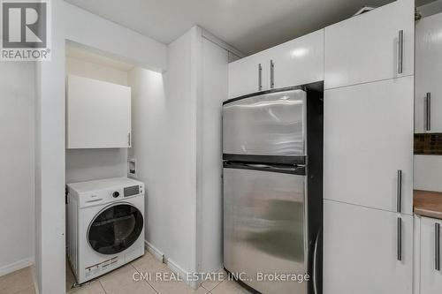 95 Adeline Street, Ottawa, ON - Indoor Photo Showing Laundry Room