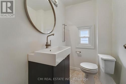 95 Adeline Street, Ottawa, ON - Indoor Photo Showing Bathroom