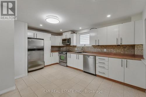 95 Adeline Street, Ottawa, ON - Indoor Photo Showing Kitchen