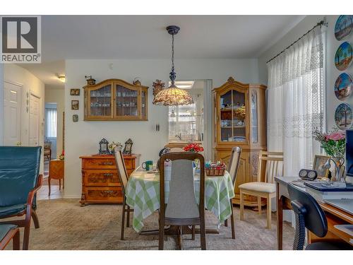 3900 27 Avenue Unit# 19, Vernon, BC - Indoor Photo Showing Dining Room