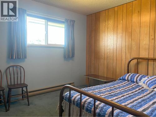 7430 22Nd Street, Grand Forks, BC - Indoor Photo Showing Bedroom