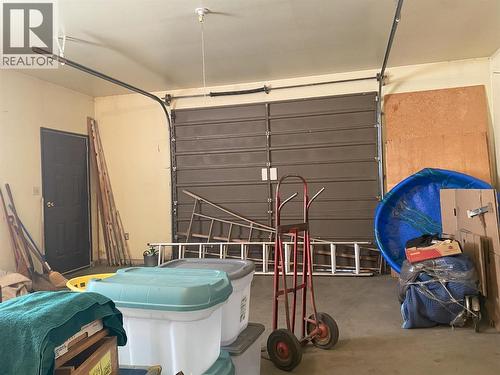 7430 22Nd Street, Grand Forks, BC - Indoor Photo Showing Garage