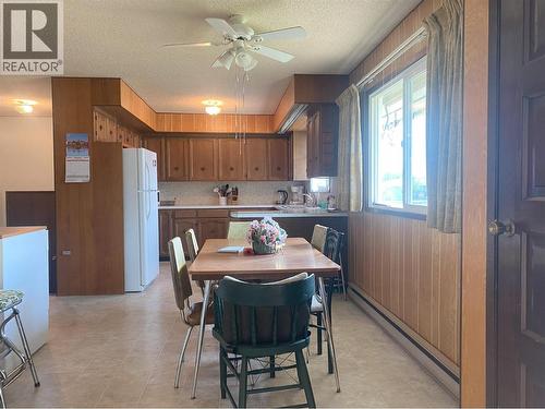 7430 22Nd Street, Grand Forks, BC - Indoor Photo Showing Dining Room
