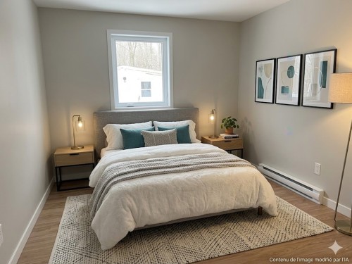 Master Bedroom - 81 21E Avenue, Sainte-Anne-De-Sabrevois, QC - Indoor Photo Showing Other Room